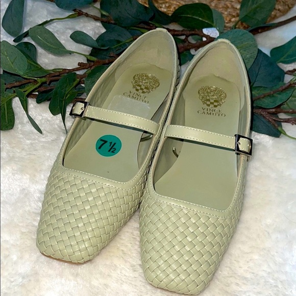 Vince Camuto Woven Cream Mary Jane Flats - Picture 3 of 6